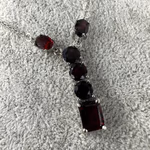 Garnet Almandin Kolye (Gümüş) Orijinal Kristal Detay Görseli 1