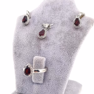 Garnet (Lal) Set (Gümüş) - Orijinal Şifalı Kristal - Görsel 1