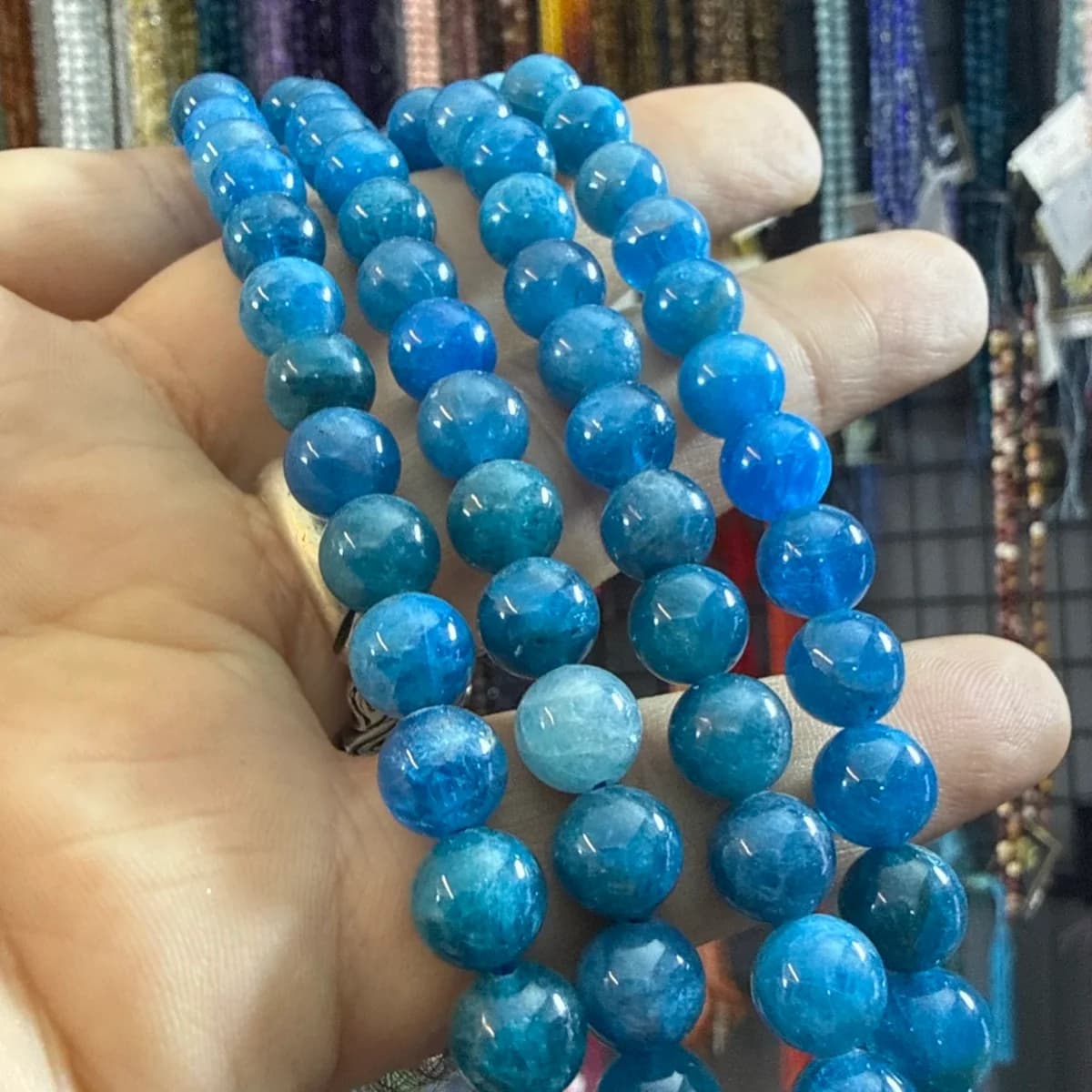Blue Apatit A + Dizi 8 mm - Orijinal Şifalı Kristal - Görsel 1