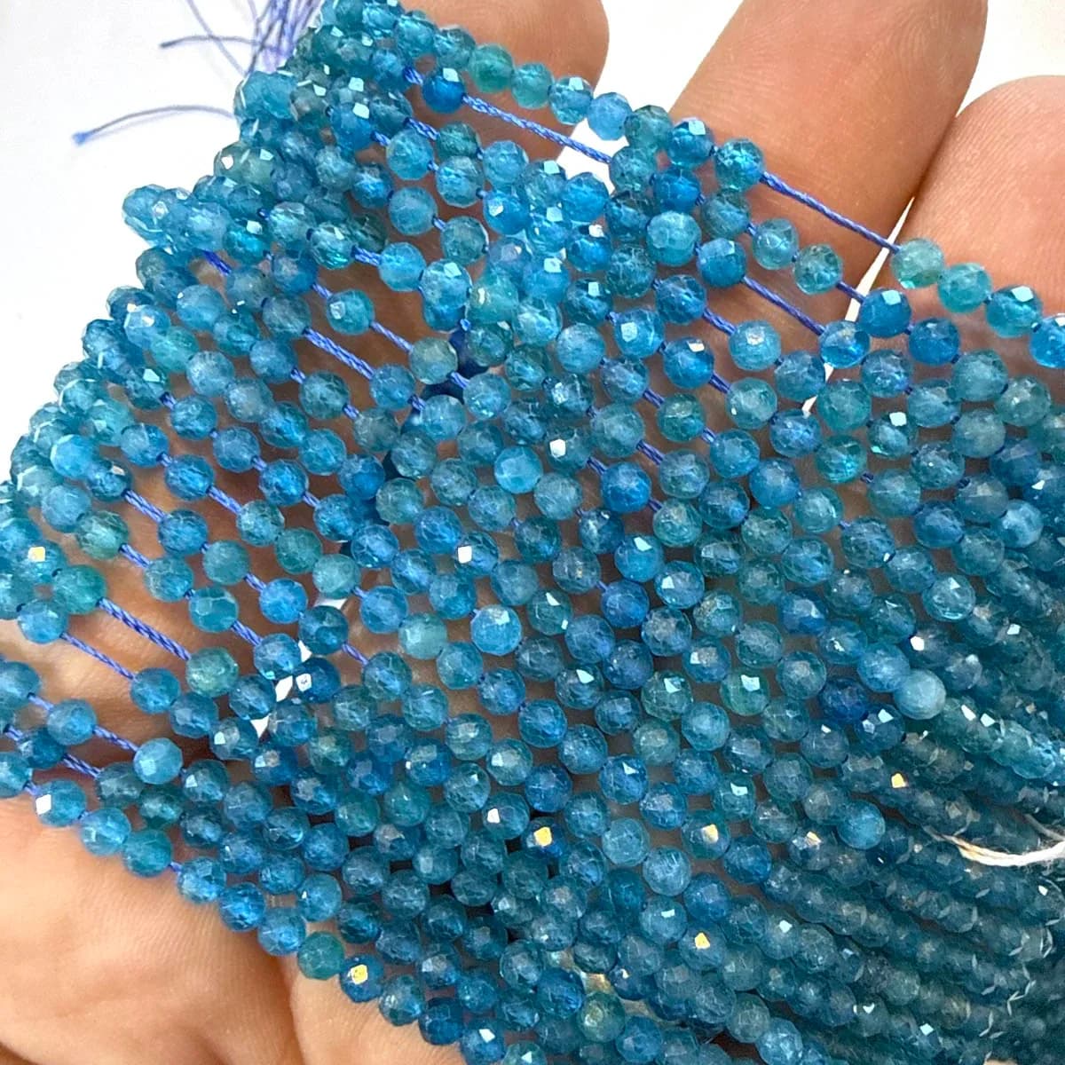 Blue Apatit Dizi Faset 3 mm - Orijinal Şifalı Kristal - Görsel 1