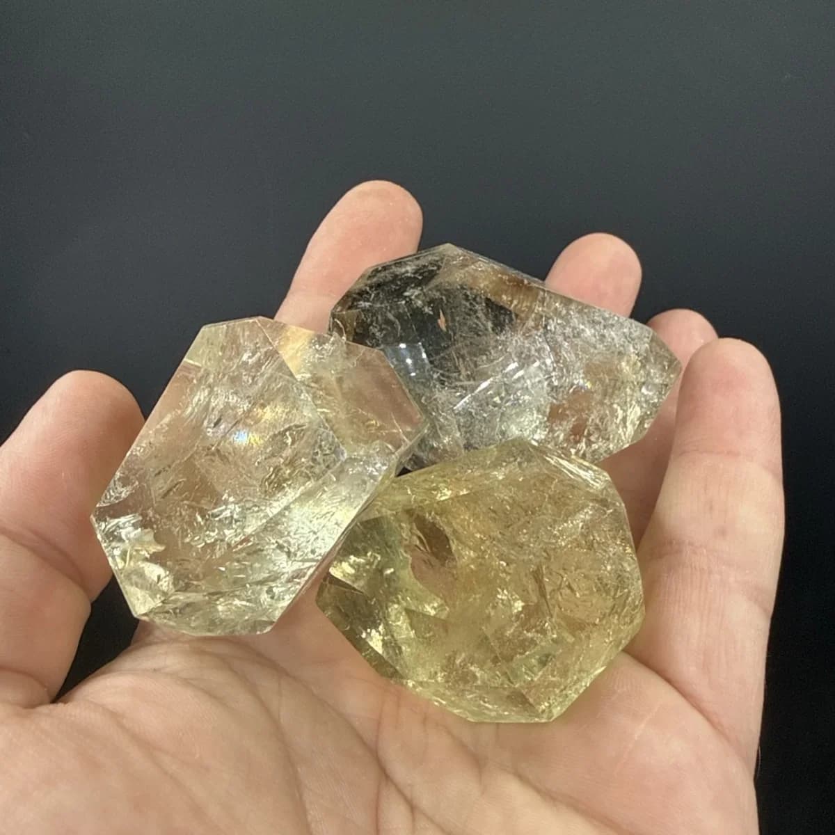 Limon Kuvars Ham Taş Orijinal Kristal Detay Görseli 2