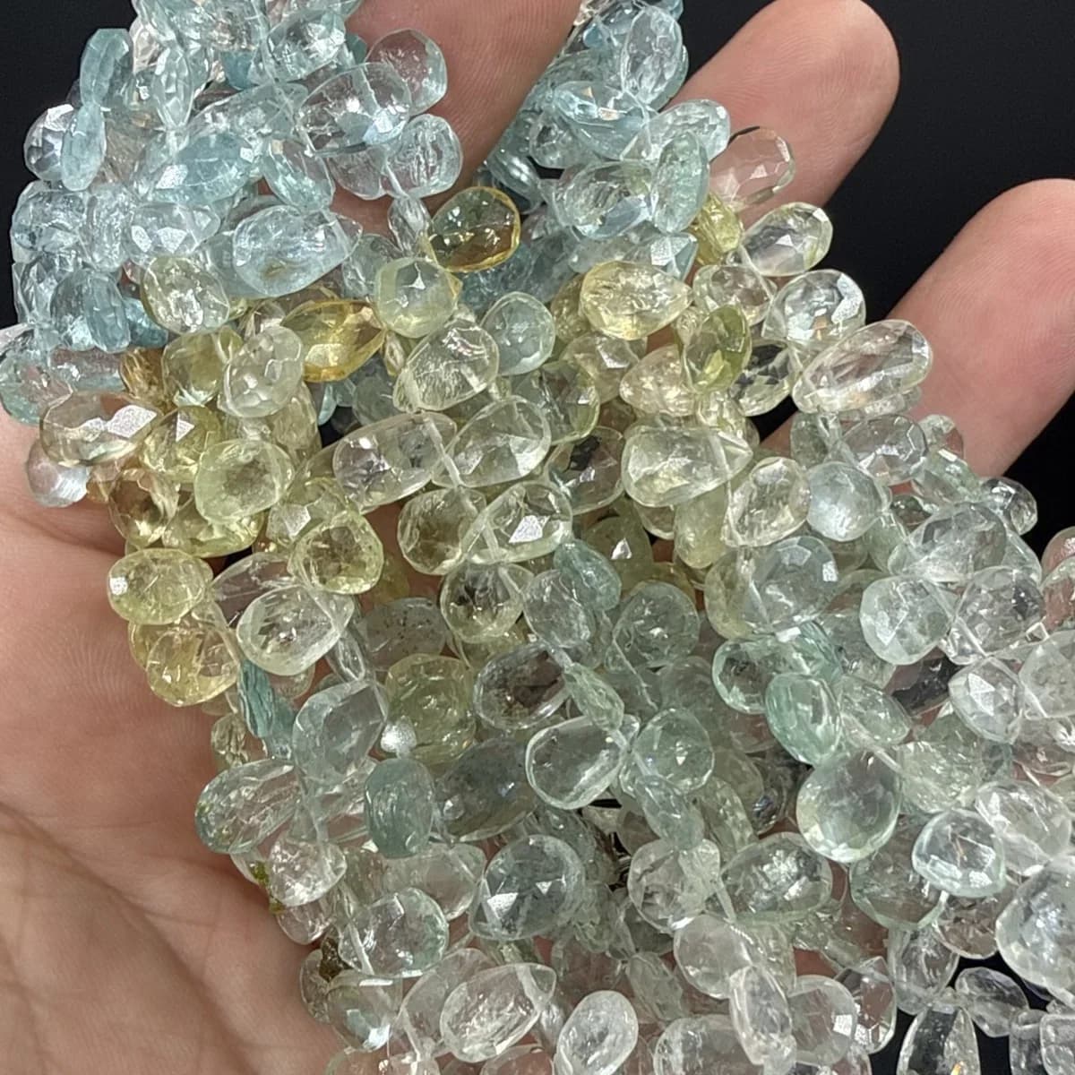 Morganit A+ Drop Dizi Orijinal Kristal Detay Görseli 2