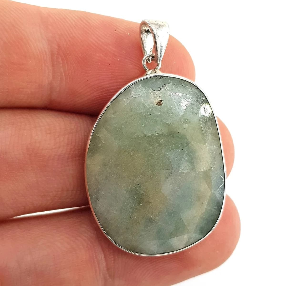 Prehnite Kolye Ucu (Gümüş) Orijinal Kristal Detay Görseli 2