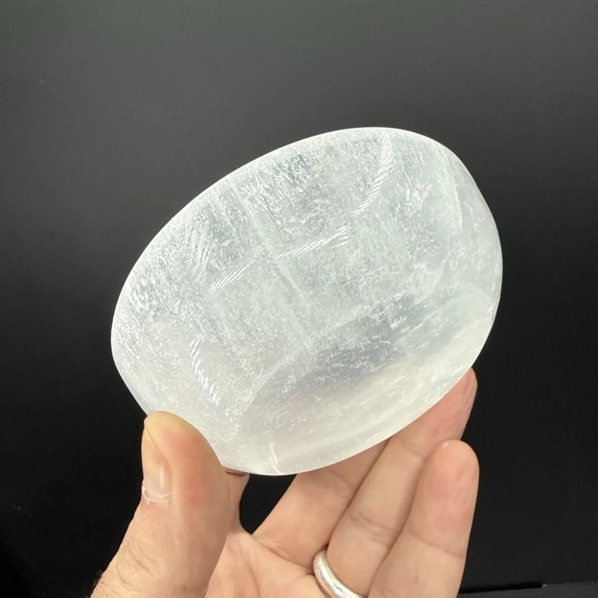 Selenit Kase 10cm Orijinal Kristal Detay Görseli 2