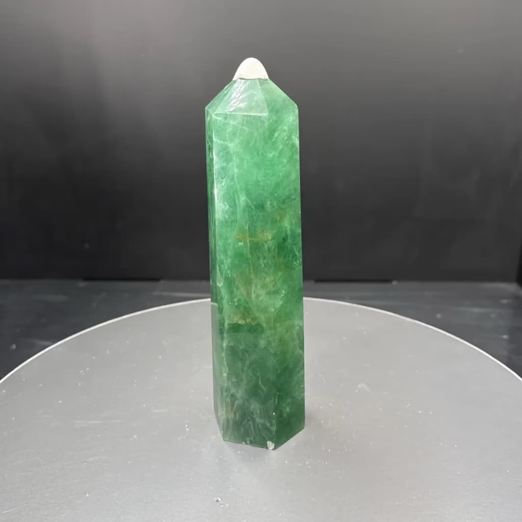 Florit Obelisk İncele ve Satın Al Florit Obelisk - Orijinal Doğal Taş ve Şifa Kristali Görsel 1