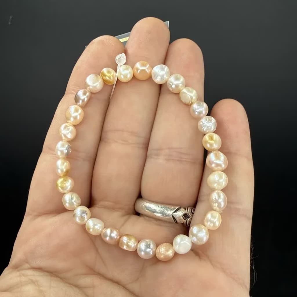 İnci Bileklik 6 mm İncele ve Satın Al İnci Bileklik 6 mm - Orijinal Doğal Taş ve Şifa Kristali Görsel 1