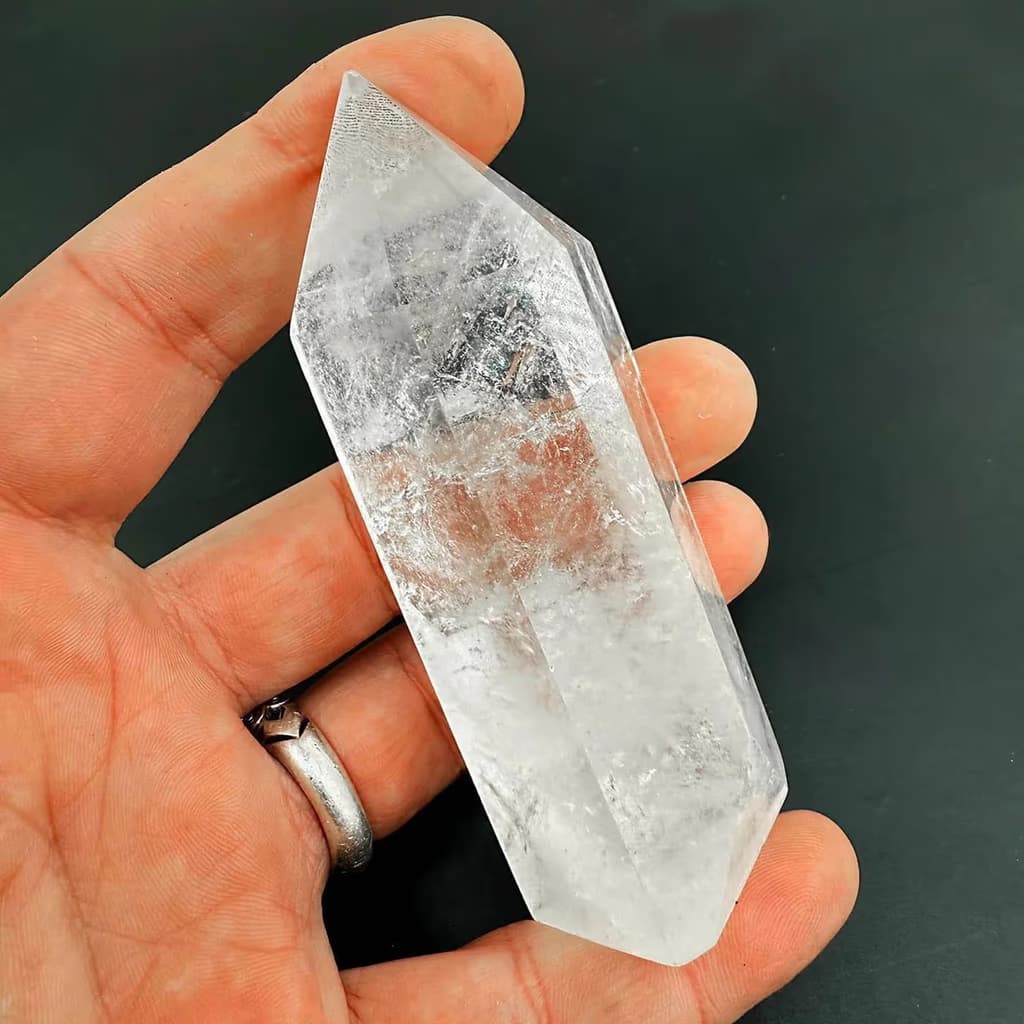 Kristal Kuvars Obelisk İncele ve Satın Al Kristal Kuvars Obelisk - Orijinal Doğal Taş ve Şifa Kristali Görsel 1