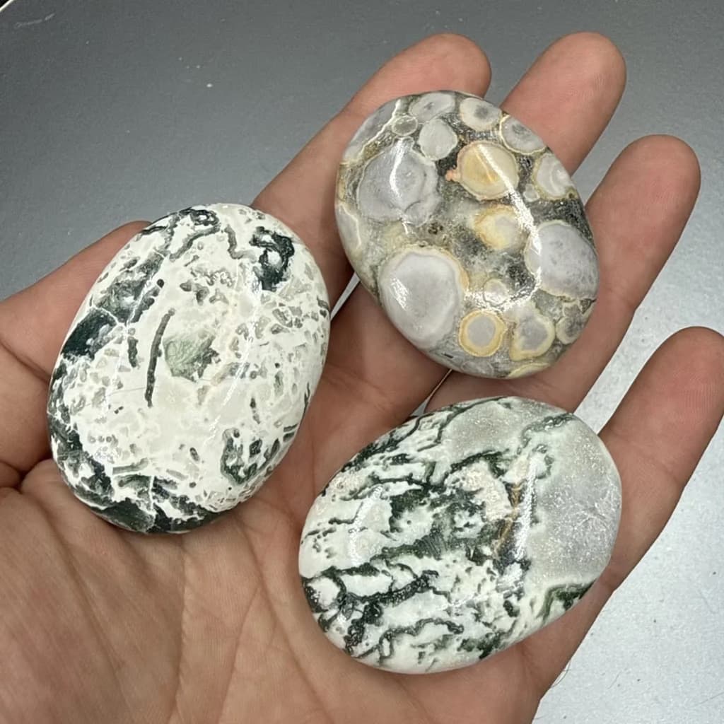 Yosunlu Akik Mini Spa Taşı İncele ve Satın Al Yosunlu Akik Mini Spa Taşı - Orijinal Doğal Taş ve Şifa Kristali Görsel 1