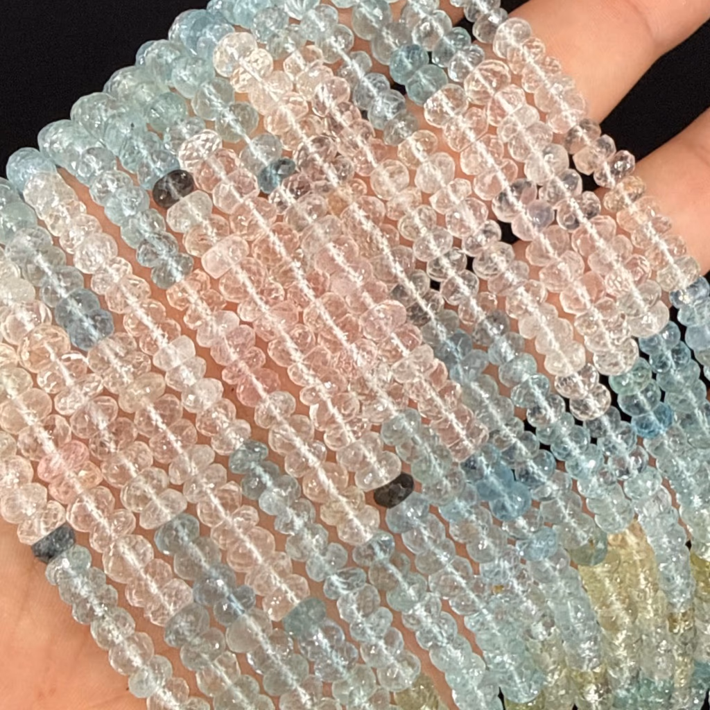 Akuamarin Morganit Dizi Rondela 6mm AAA İncele ve Satın Al Akuamarin Morganit Dizi Rondela 6mm AAA - Orijinal Doğal Taş ve Şifa Kristali Görsel 1