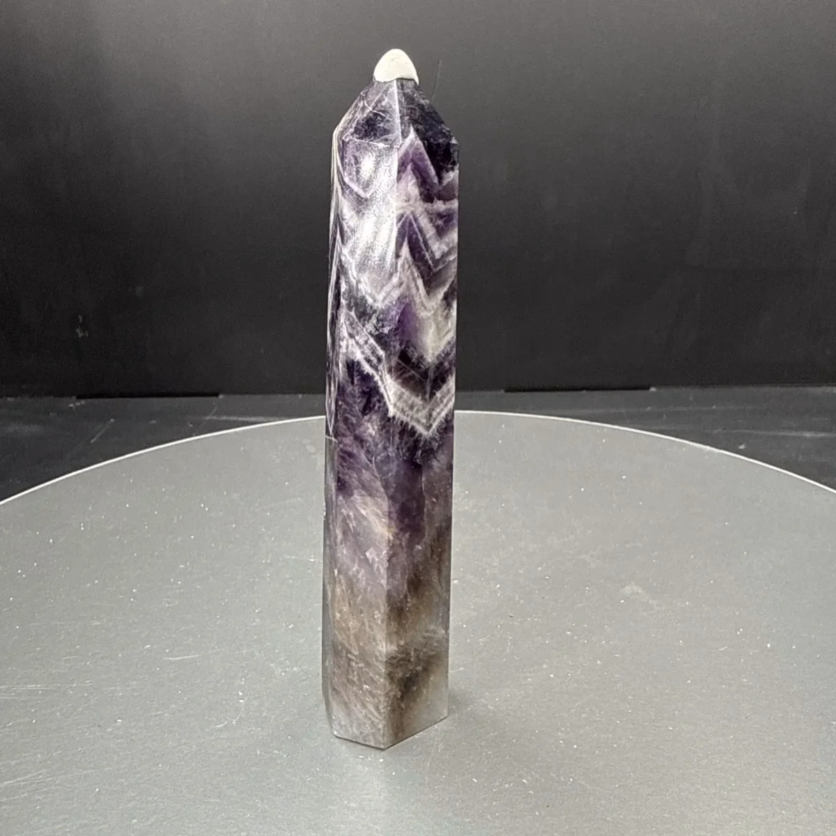 Ametist Obelisk