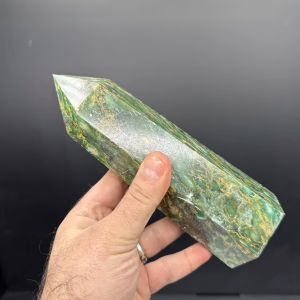 Fuksit Obelisk - Orijinal Şifalı Kristal - Görsel 2