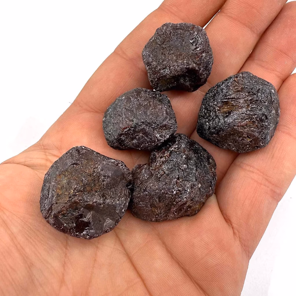 Garnet Ham Tımbıl İncele ve Satın Al Garnet Ham Tımbıl - Orijinal Doğal Taş ve Şifa Kristali Görsel 1