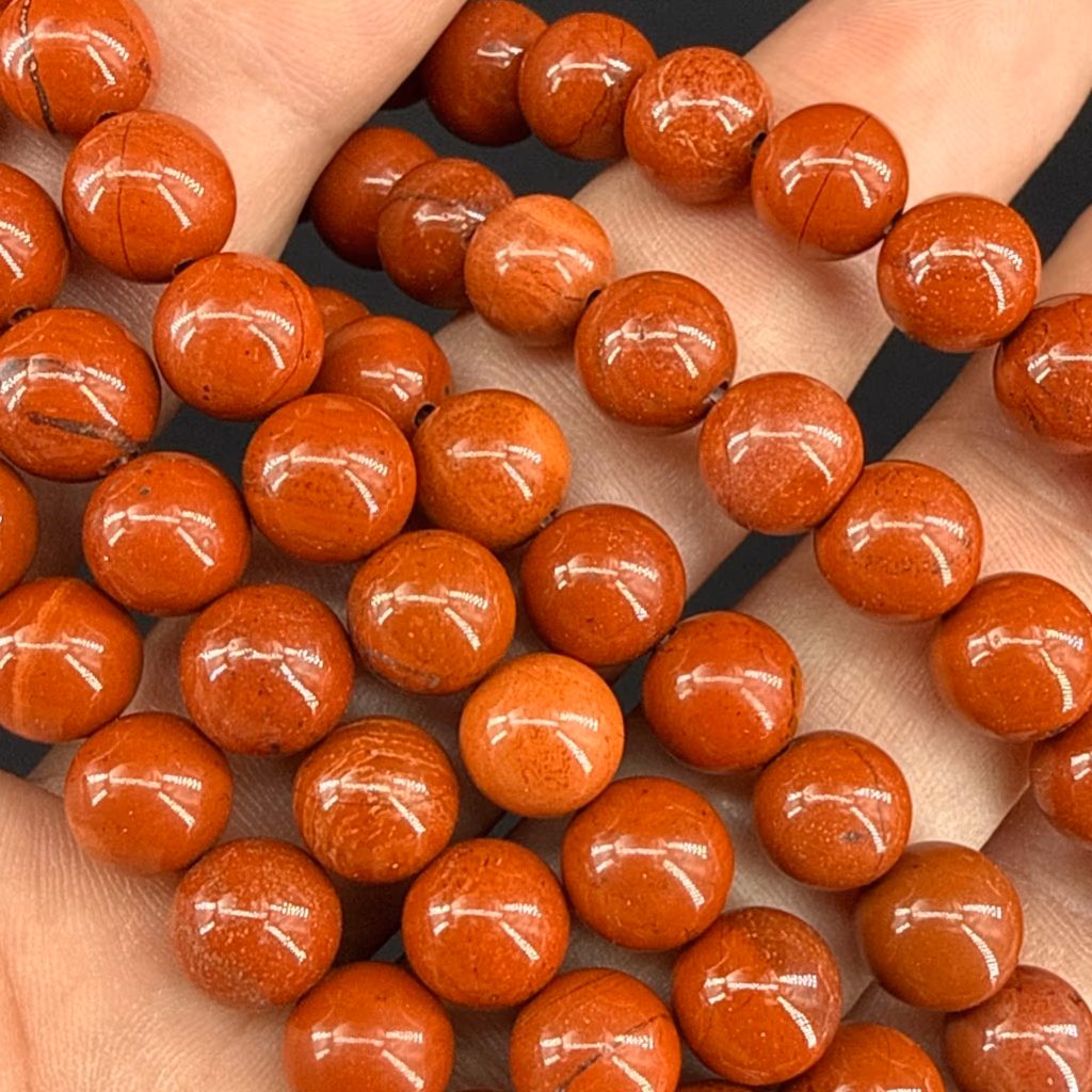 Jasper Kırmızı Dizi 8mm İncele ve Satın Al Jasper Kırmızı Dizi 8mm - Orijinal Doğal Taş ve Şifa Kristali Görsel 1