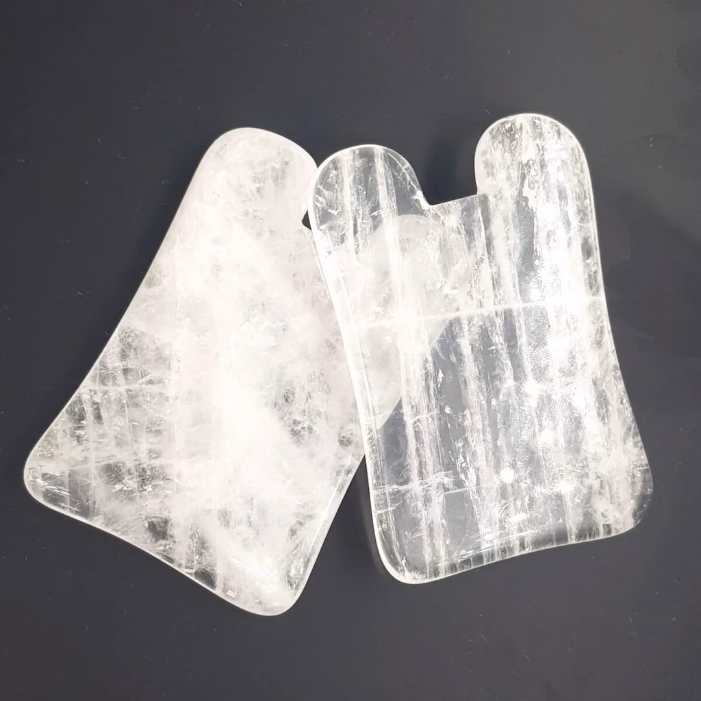 Kristal Kuvars Gua Sha İncele ve Satın Al Kristal Kuvars Gua Sha - Orijinal Doğal Taş ve Şifa Kristali Görsel 1