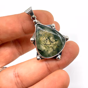 Prehnite Kolye Ucu Gümüş - Orijinal Şifalı Kristal - Görsel 1