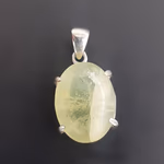 Prehnite Kolye Ucu (Gümüş) Orijinal Kristal Detay Görseli 1