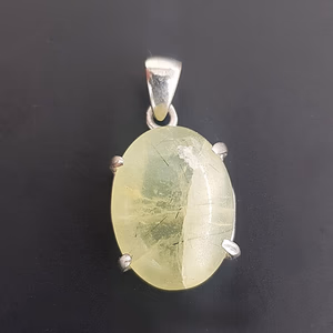 Prehnite Kolye Ucu (Gümüş) - Orijinal Şifalı Kristal - Görsel 1