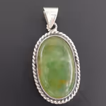 Prehnite Kolye Ucu (Gümüş) Orijinal Kristal Detay Görseli 2