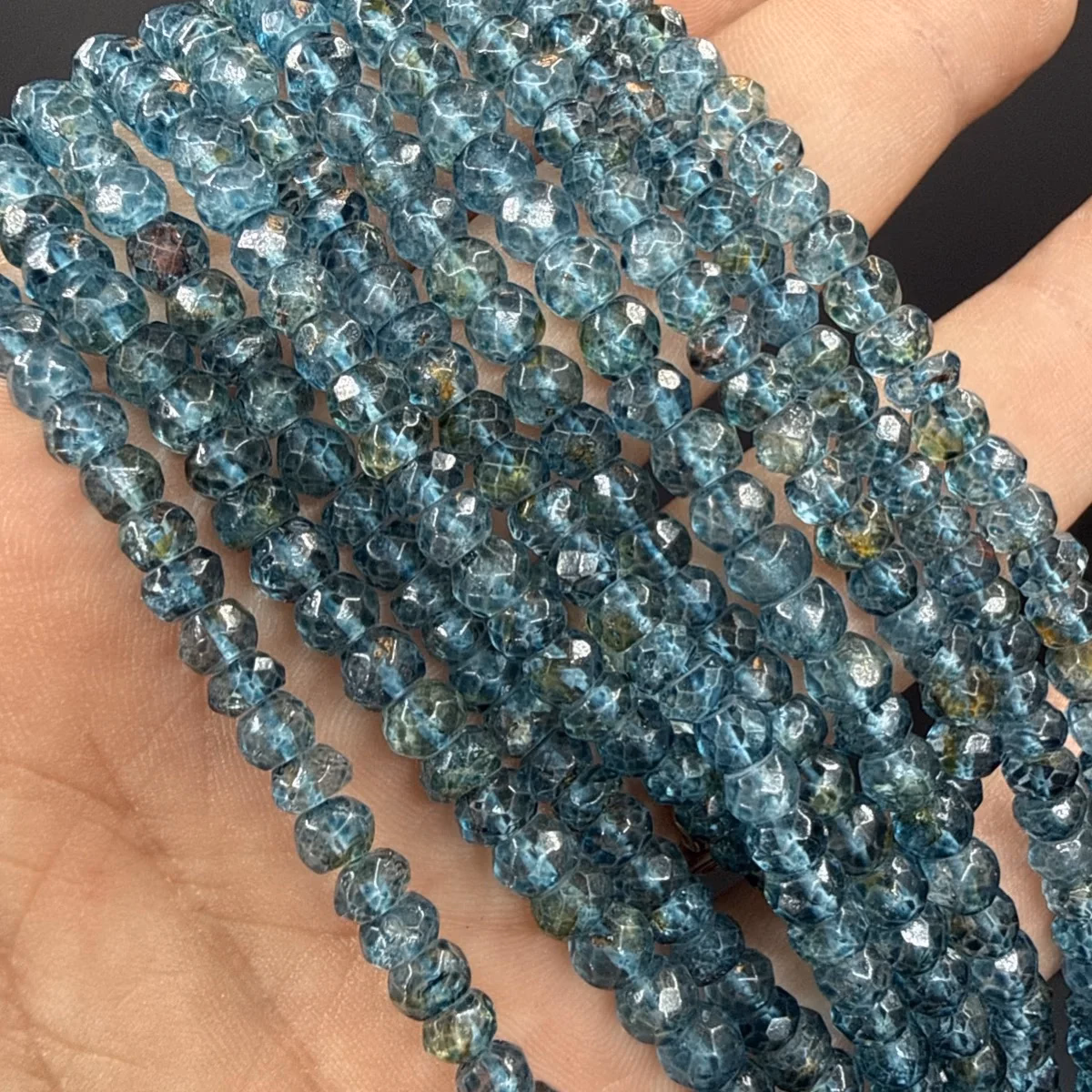 Topaz Dizi 5 mm AAA