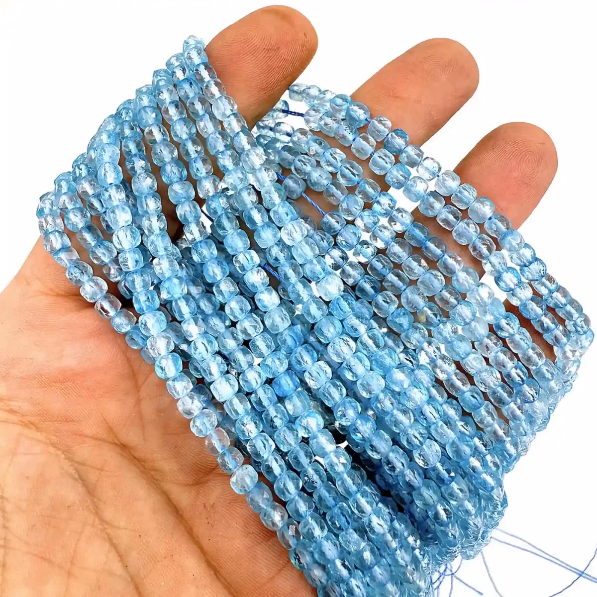 Topaz Küp Dizi 4 mm