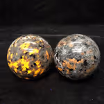 Yooperlite Ateş Sodalit Küre Orijinal Kristal Detay Görseli 2