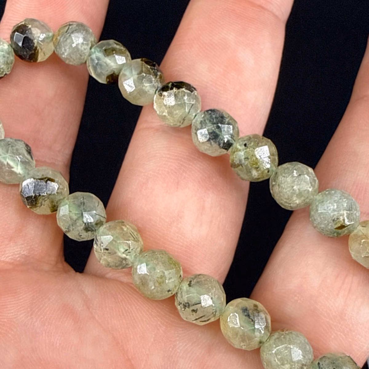 Prehnite Dizi Faset 8mm