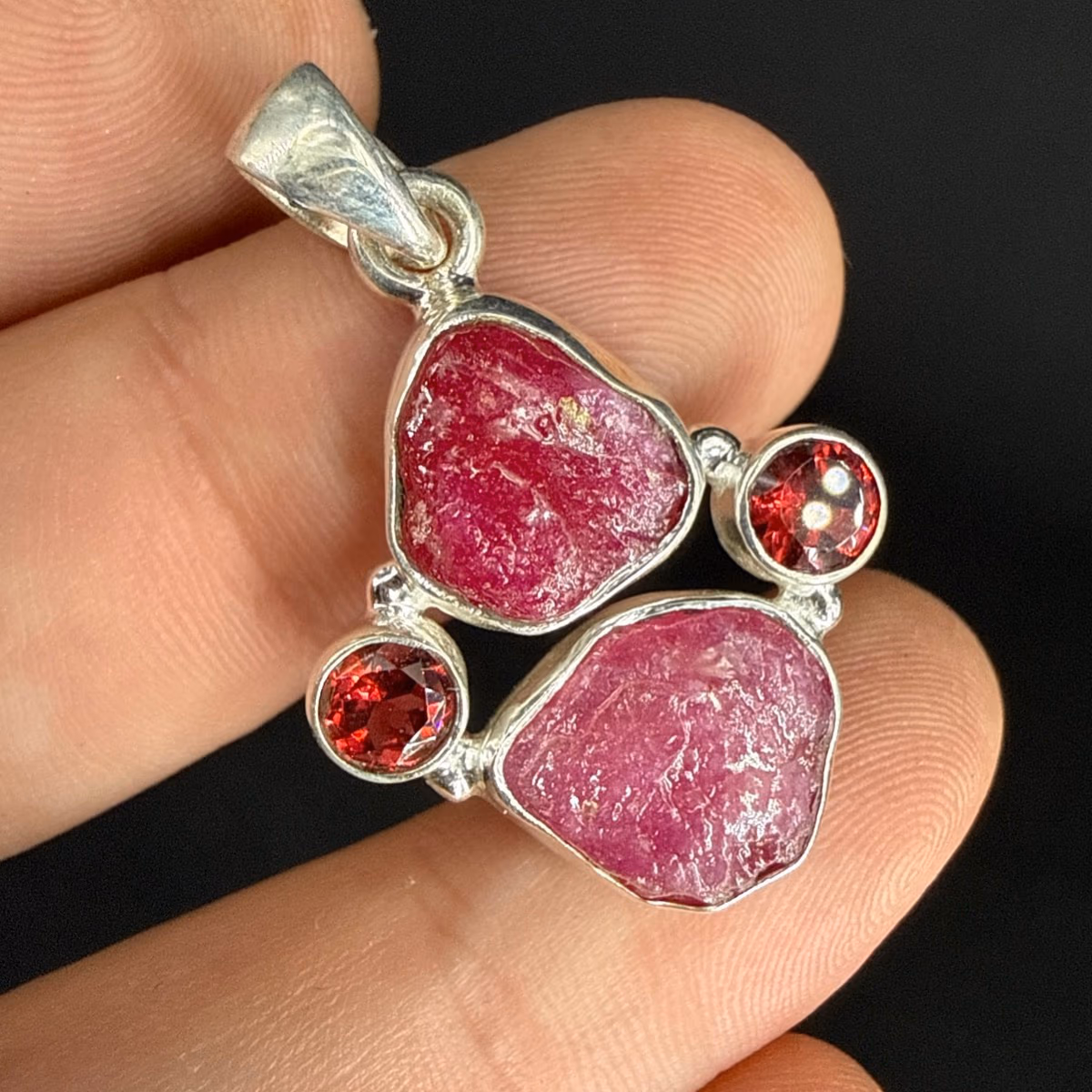 Yakut / Garnet Kolye Ucu Gümüş